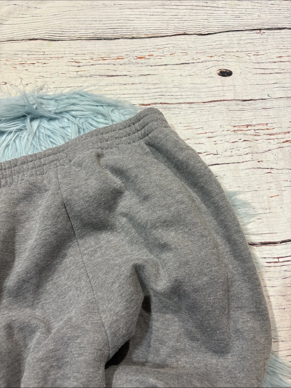 Air Jordan Nike Boys Gray High Rise Jogger Sweatpants